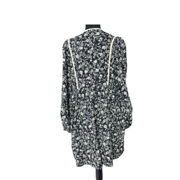 Old Navy Black Floral Long-Sleeve Smock Dress with Cream Trim Size Medium - Picture 9 of 13